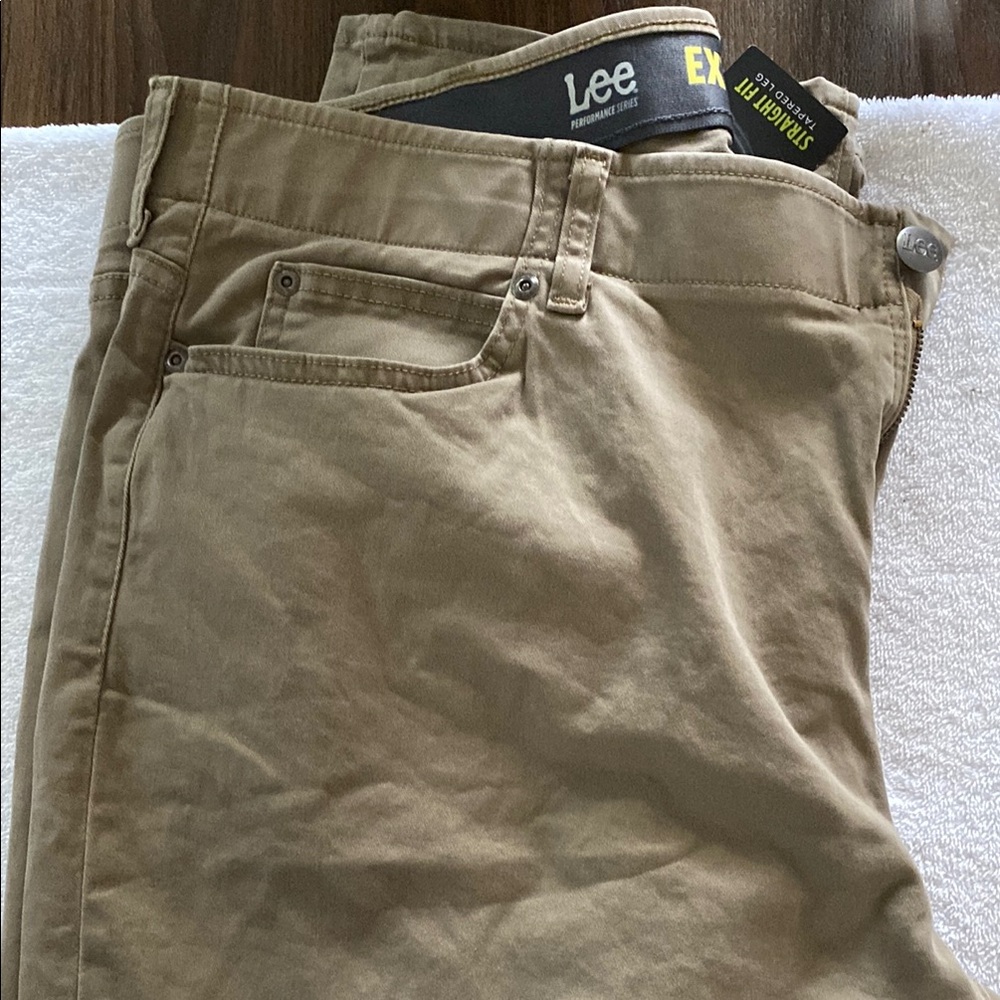 Lee Khaki straight Fit Pants‎